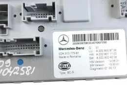 5DK01077590 блок запобіжників Mercedes-Benz C W205 2014