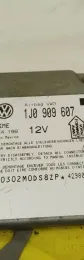 42980302 блок управления AirBag (SRS) Volkswagen PASSAT B5 1999