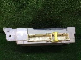8922052440 блок запобіжників до Toyota Aqua