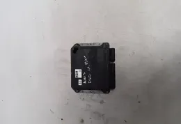 1758008021 блок управління ECU Toyota Auris 150 2008