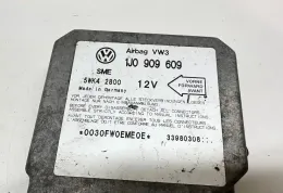 33980308 блок управления AirBag (SRS) Volkswagen Golf III 1994