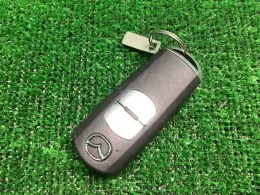 SH3R18881D блок управления двигателем Mazda