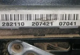 28211026SA8095 блок управління ECU Opel Corsa C 2003