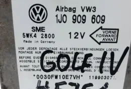 132003 блок управления AirBag (SRS) Volkswagen Golf IV 1998