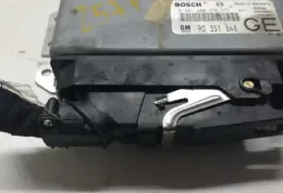 90351648 блок управления ECU Opel Vectra A 1988