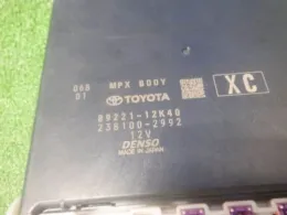 8922112K40 блок запобіжників до Toyota