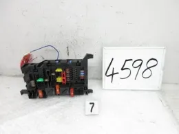 936050101 блок предохранителей Bmw Mini