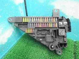6906619 блок предохранителей Bmw