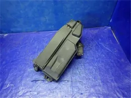 8266250400 блок предохранителей Toyota Ls