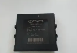 4M0174T5P блок управления парктрониками Toyota RAV 4 (XA40) 2014