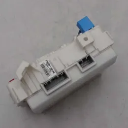 3678050ML0 блок предохранителей Nissan
