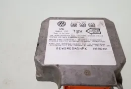 39950208 блок управления AirBag (SRS) Volkswagen Sharan 1996