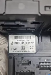 L069999800 блок предохранителей Mercedes-Benz E W211 2007