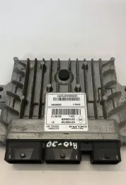 237103942R блок управління ECU Nissan NV200 2010