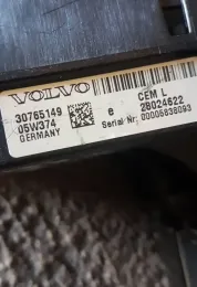 05WA74 блок запобіжників Volvo V70 2005