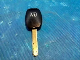 37820RWRJ81 блок управления двигателем Honda Stream