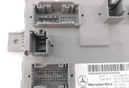 5DK01077278 блок запобіжників Mercedes-Benz GLC C253 2019