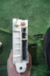 8267258030 блок предохранителей Toyota