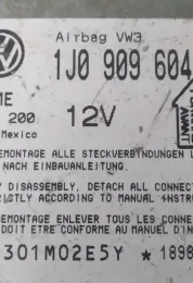 00301M02E5Y блок управления AirBag (SRS) Volkswagen PASSAT B5 1999
