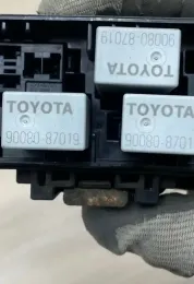 6104808006 блок предохранителей Toyota RAV 4 (XA40) 2015