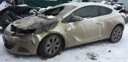 Блок ABS A18XER Opel Astra J GTC