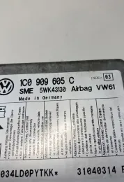 31040314F блок управления AirBag (SRS) Volkswagen PASSAT B5.5 2002