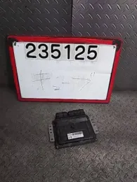 237103U210 блок керування двигуном до Nissan Cube