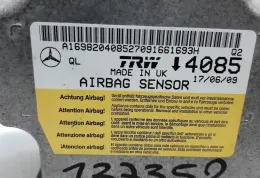 137352 блок управления AirBag (SRS) Mercedes-Benz A W169 2004