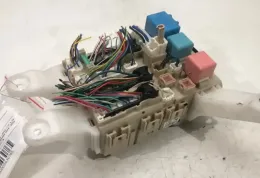 8273002J71 Fuse box control unit Toyota Auris 150 2010