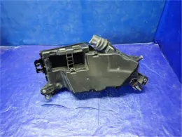 8266250400 блок предохранителей Toyota Ls