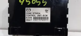 CD8667560A блок управління Mazda 5 2005