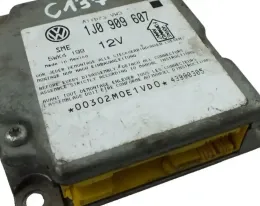 43980305 блок управління AirBag (SRS) Volkswagen PASSAT B5 1999