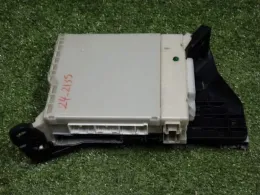 8273058061 Toyota Vellfire fuse control box