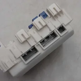 3678050ML0 блок предохранителей Nissan