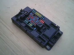 345685401 блок предохранителей Bmw