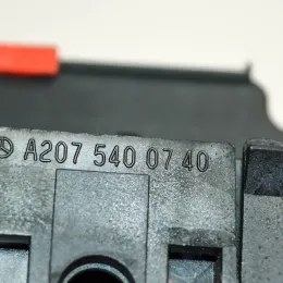 560810120257 блок предохранителей Mercedes-Benz C W204 2012