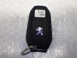 261S06494 блок управления двигателем Peugeot