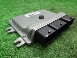 MEV01070 блок управления двигателем Nissan