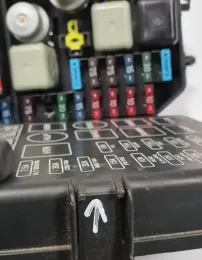 8266117171 Fuse box control unit Toyota Celica T200 1991