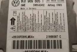 0038PD0HLMUA блок управління AirBag (SRS) Volkswagen Golf V 2006