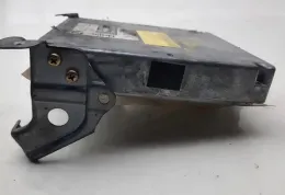 1758005351 блок управления ECU Toyota Corolla Verso E121 2002