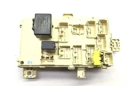 8273060050 Fuse box control unit Toyota Land Cruiser (HDJ90) 1998