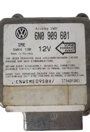 379401061 блок управления AirBag (SRS) Volkswagen Golf III 1994
