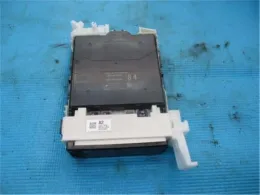 8273052R20 Toyota Sienta fuse control box