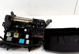 8266202280 Fuse box control unit Toyota Auris 150 2011