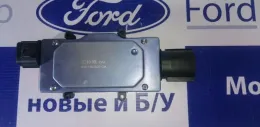 Блок включения вентилятора Ford Focus 3 / Mazda 3