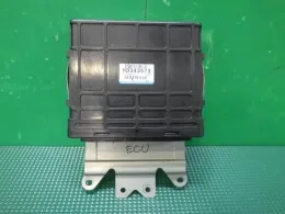 MR561724 блок керування двигуном до Mitsubishi Fto