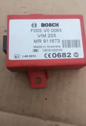 F005V00065 блок управления иммобилайзером Mitsubishi Carisma 1998 - фото