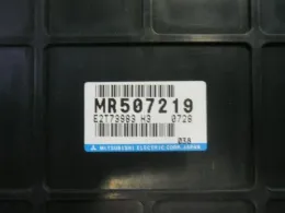 E2T73983 блок управления двигателем Mitsubishi Townbox