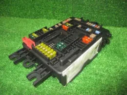 05009968 Bmw fuse control box